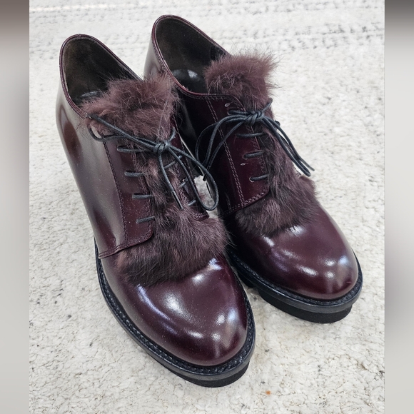 Agl Shoes Attilio Giusti Leombruni Leather Fur Trim Oxford Heels